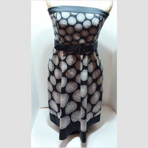 White House Black Market Dress Strapless with Pockets - Circle Print - Size 6